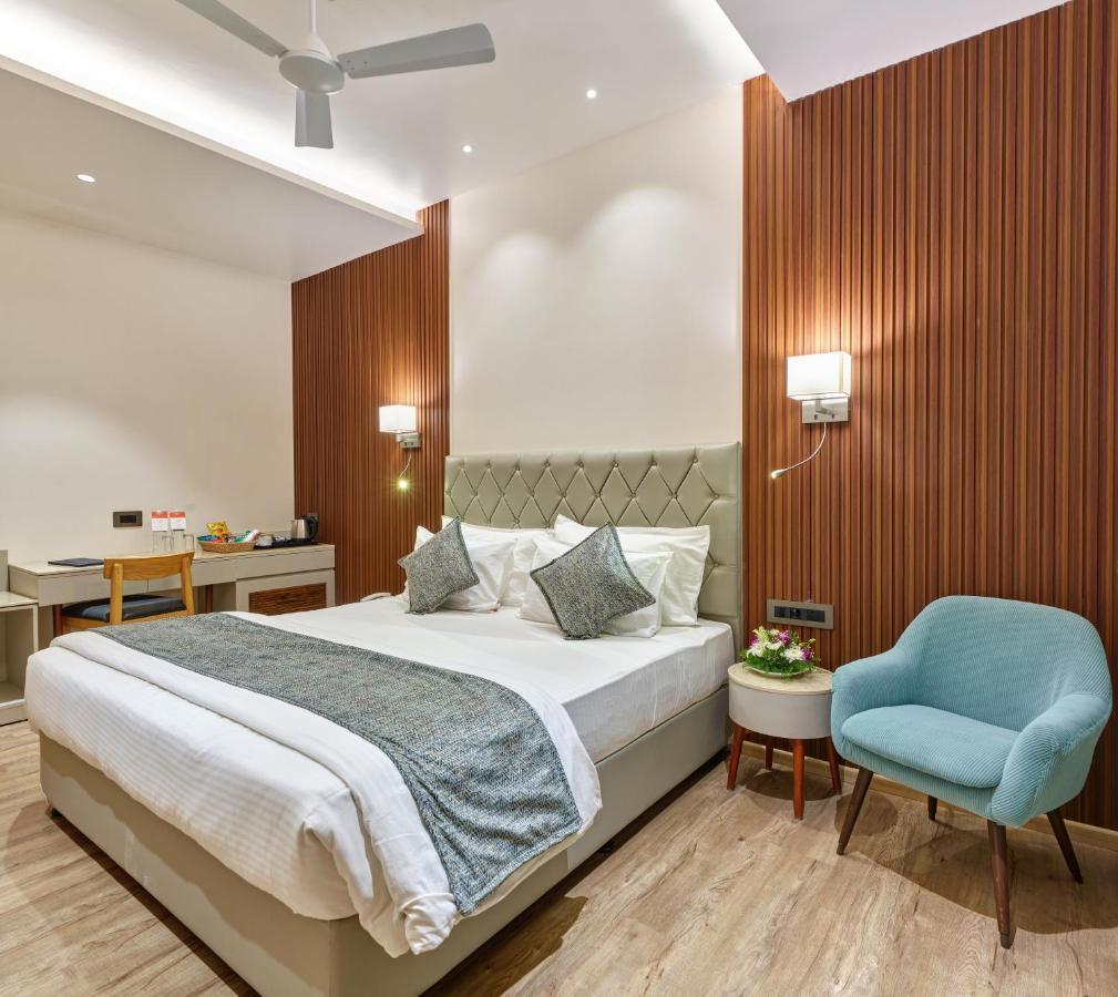 Regenta Place Raysons Kolhapur Extérieur photo