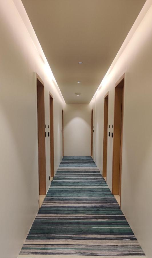 Regenta Place Raysons Kolhapur Extérieur photo